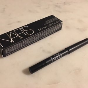 NARS  Black Eyeliner